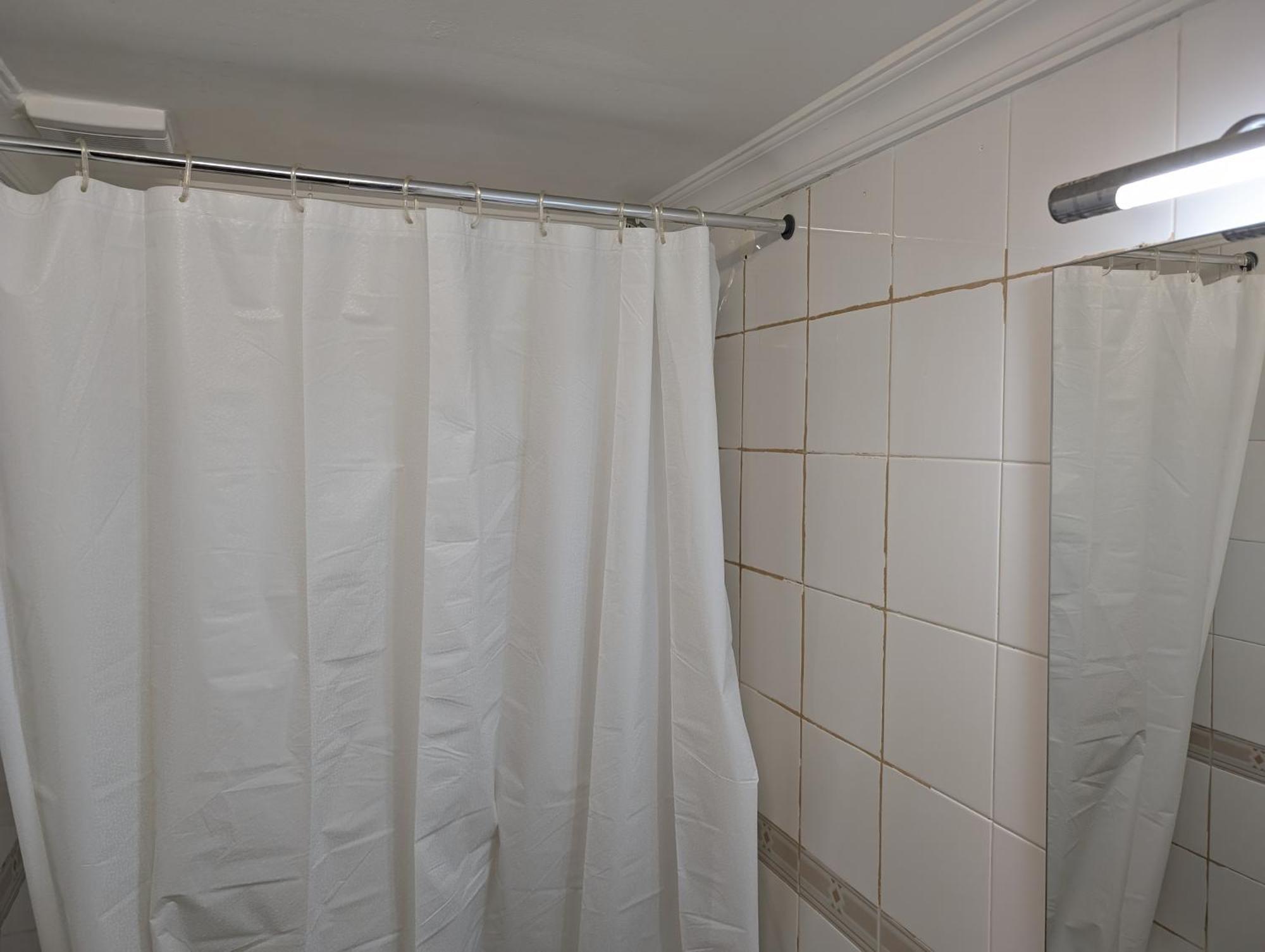 Appartamento Free Wifi -Estrela Lapa- Tram 28 Lisbona Esterno foto